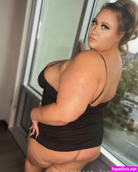 Veronicajasmine OnlyFans Thumbnail #Ea19rDIU9L