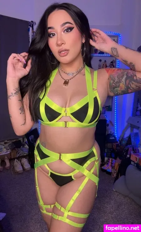 Veronicaraetv OnlyFans Thumbnail #Qvsy4sIDYv