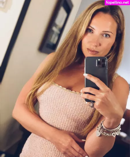 Veronicasilesto OnlyFans Thumbnail #8jhEZeO3Vi