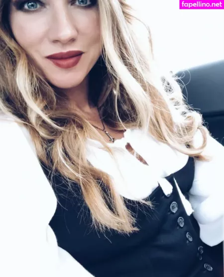Veronicasilesto OnlyFans Thumbnail #qKoW4Lpmy4