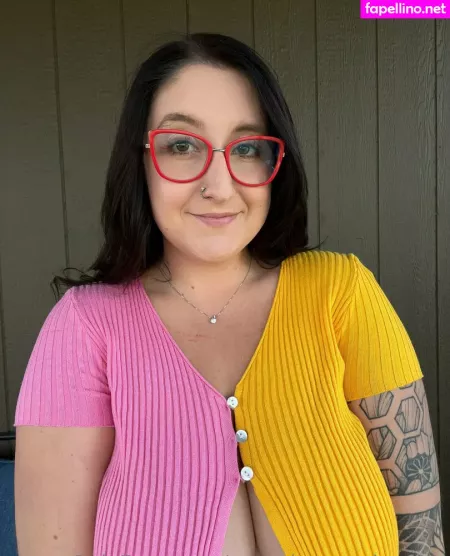 Veronicavansingfree OnlyFans Thumbnail #t1YhoYhNgQ