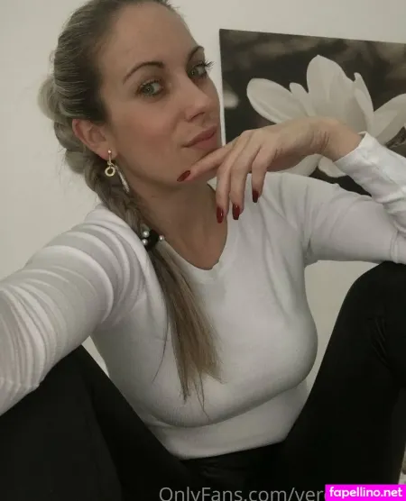 Veronicaviip OnlyFans Thumbnail #g71dkliRc6
