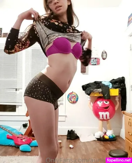 Veronicaway OnlyFans Thumbnail #95u3J41xQY