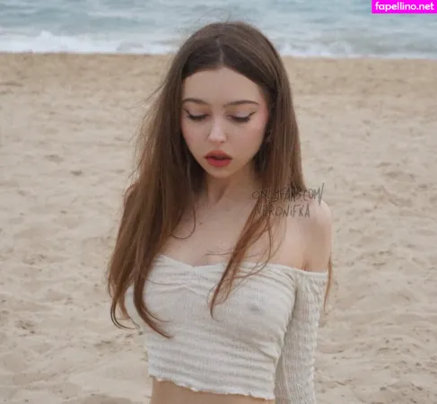 Veroniffka OnlyFans Thumbnail #9lHvAEdz75