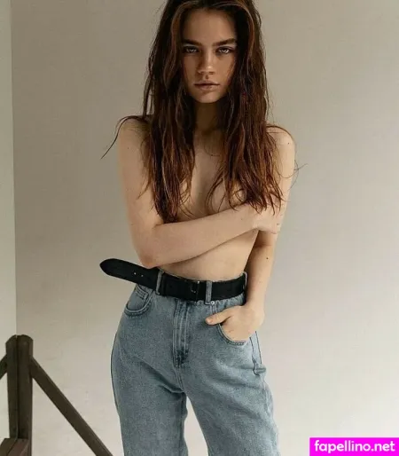 Veronika Hanberg OnlyFans Thumbnail #2Mj3IxxUEI