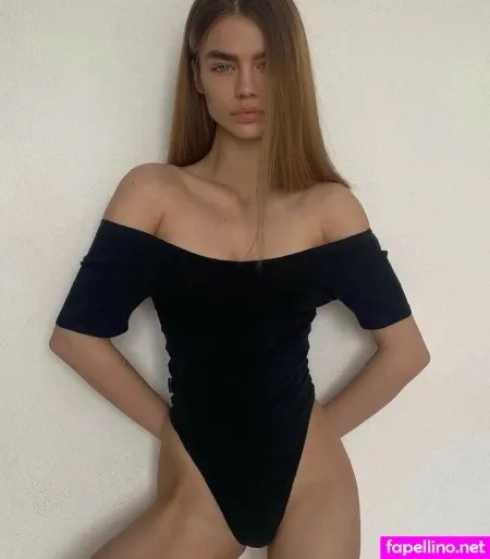 Veronika Hanberg OnlyFans Thumbnail #mJnik7D1xz