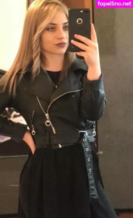 Veronika It OnlyFans Thumbnail #cbpL3jag4z