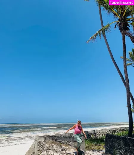 Veronika Ivanova OnlyFans Thumbnail #AeCwpJOsV6