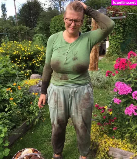 Veronika Ivanova OnlyFans Thumbnail #MDQ9gihfXS