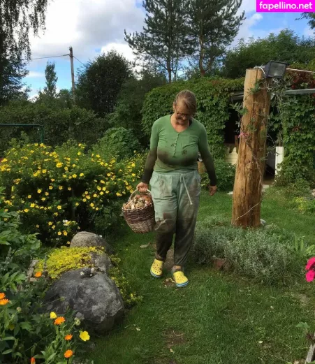 Veronika Ivanova OnlyFans Thumbnail #Na3SeswJMs