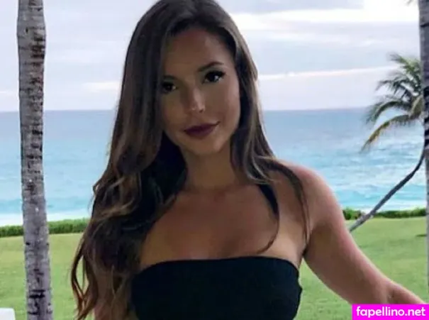 Veronika Khomyn OnlyFans Thumbnail #um8cT1kNpQ