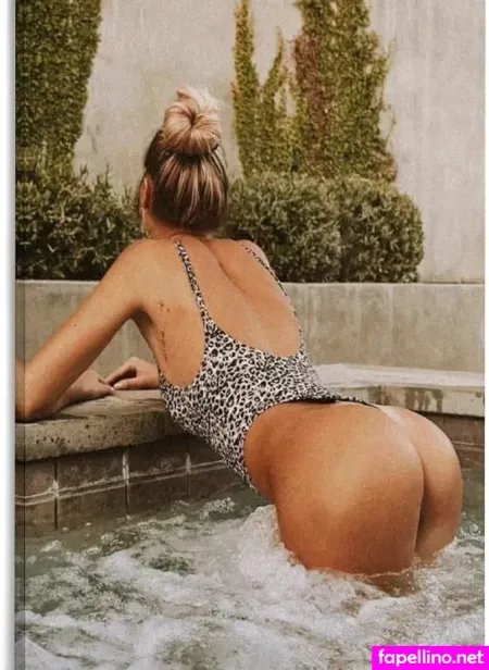 Veronika Rajek 38 OnlyFans Thumbnail #AHEz5uM4UQ