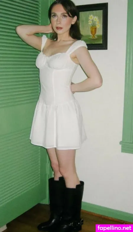 Veronika Slowikowska OnlyFans Thumbnail #Zm00tb6eZ2