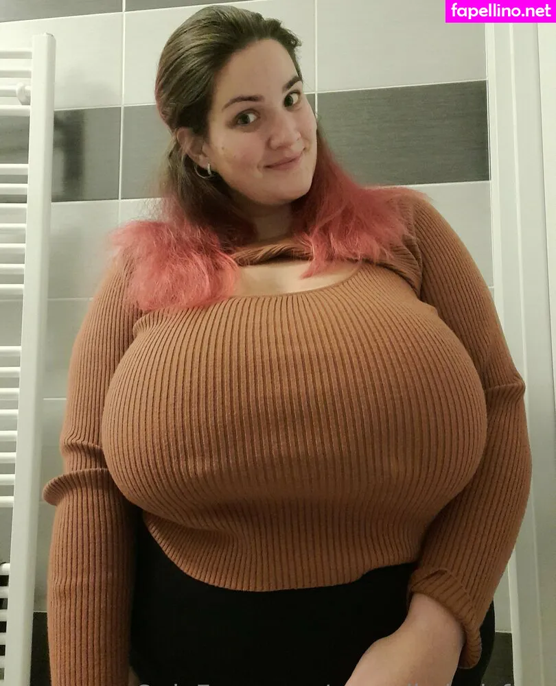 __not_yourssss, veronikajurisfree Nude Leaked OnlyFans Photo #EEKDf2W296