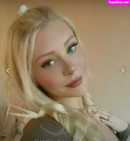 Veronikalovexxx OnlyFans Thumbnail #zYhWiQlcWC