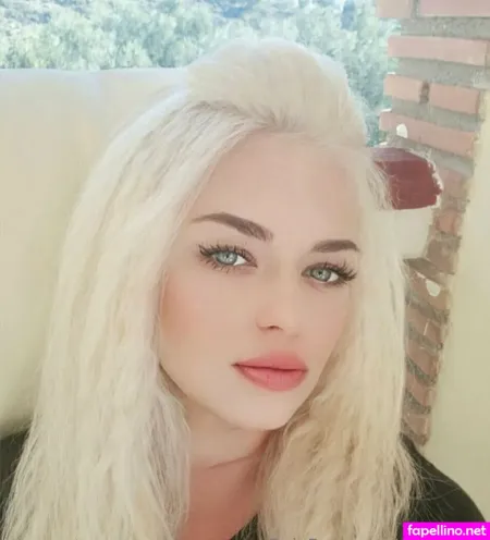 Veronikka OnlyFans Thumbnail #KhGdUU95by