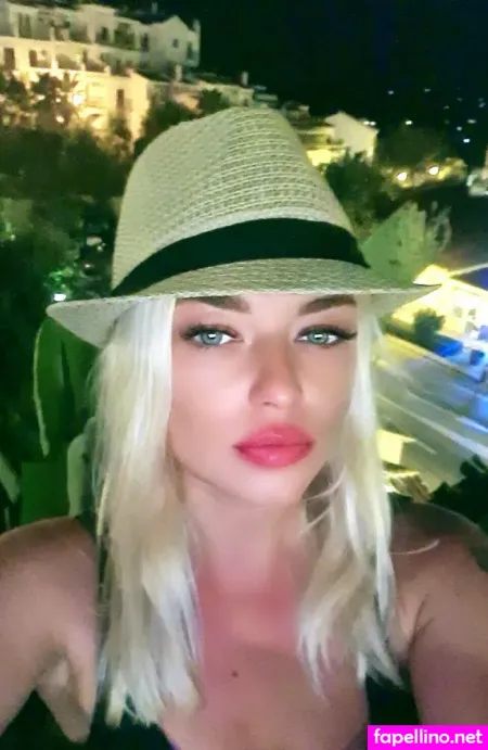 Veronikka OnlyFans Thumbnail #tzaJx3YEys