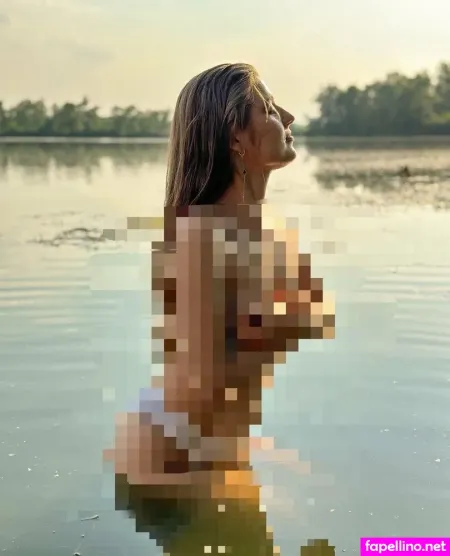 Veronikusshk OnlyFans Thumbnail #HP0EzRYIHB