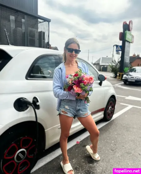 Veronikusshk OnlyFans Thumbnail #LqJORvdWay