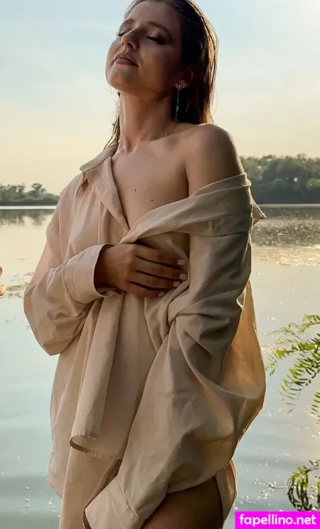 Veronikusshk OnlyFans Thumbnail #hSzvvWbdia