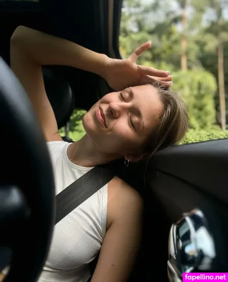 Veronikusshk OnlyFans Thumbnail #y8Yw3UsBr2