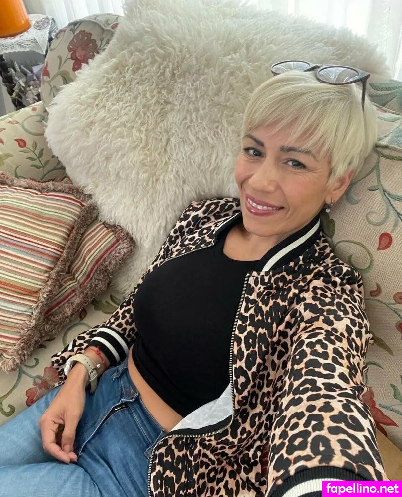 veronique1, veronique1.fernandez Nude Leaked OnlyFans Photo #AxTJUcBMm0