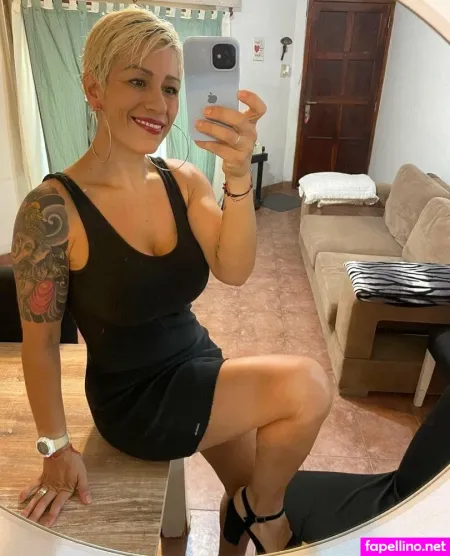 Veronique1 OnlyFans Thumbnail #fEF6Z0XKBH