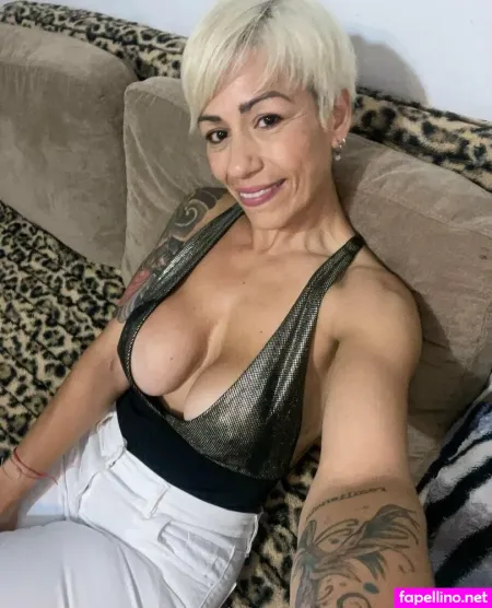 Veronique1 OnlyFans Thumbnail #iSvOzARvP2