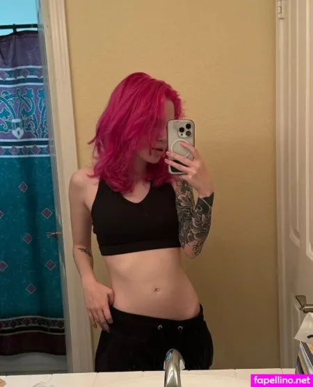 Versachiko OnlyFans Thumbnail #0ZnBY8HIuC