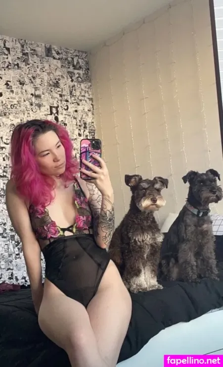 Versachiko OnlyFans Thumbnail #uIKY6MCuxz