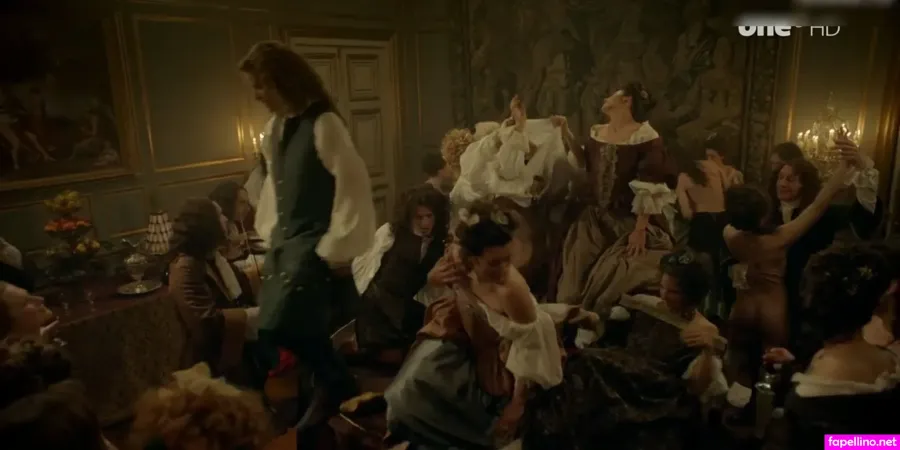 Versailles Fernsehserie Main Profile Photo