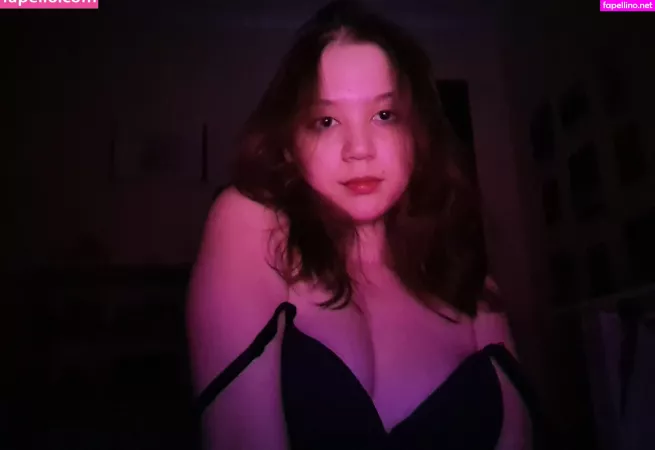 Verseily OnlyFans Thumbnail #V0mYj4RehE