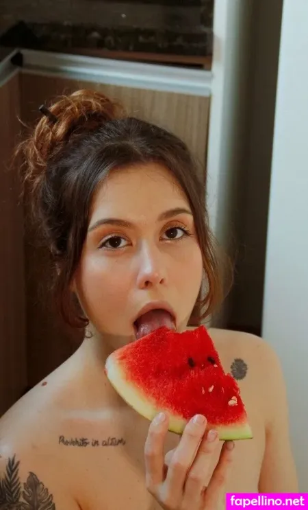 Verspielte Laila 1 OnlyFans Thumbnail #8im5xviQSh