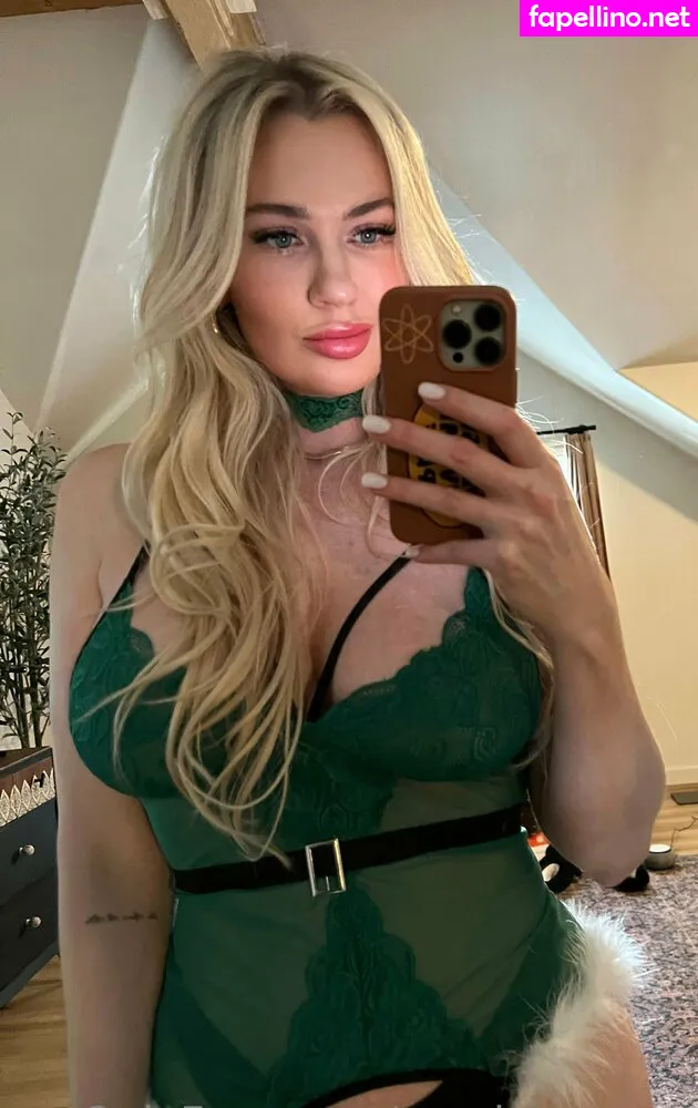 veryhotusa, veryhotvocab Nude Leaked OnlyFans Photo #8kX8e4Wn03