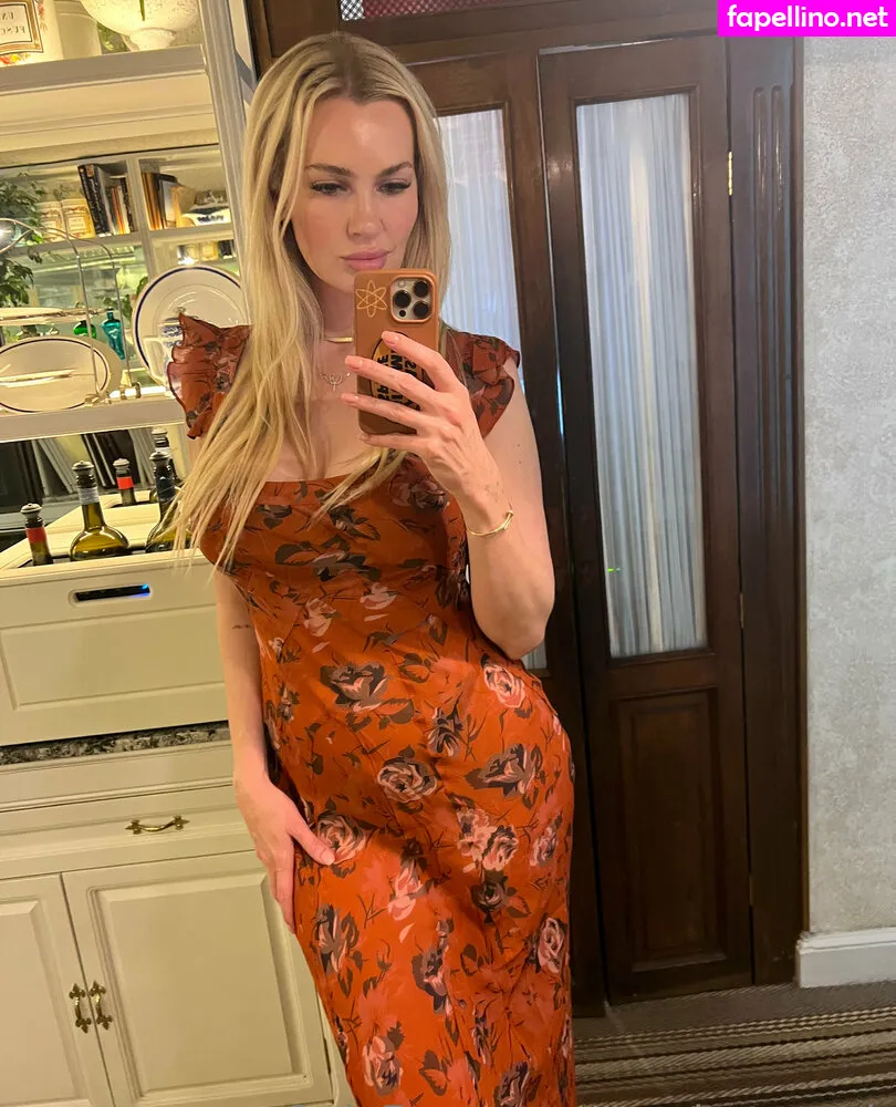 veryhotusa, veryhotvocab Nude Leaked OnlyFans Photo #UIotOhiFwi