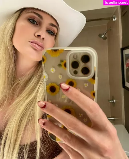Veryhotvocab 1 OnlyFans Thumbnail #YYlXG9YOaz