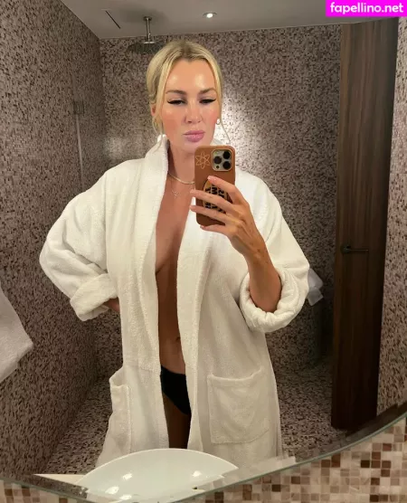 Veryhotvocab 1 OnlyFans Thumbnail #oh8kDJFVAJ