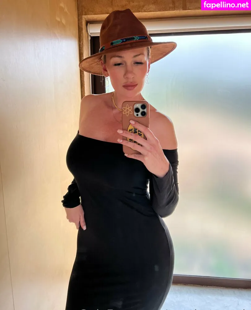 veryhotusa, veryhotvocab Nude Leaked OnlyFans Photo #t3wMLrkjc1