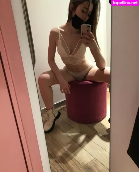 Veryniceice OnlyFans Thumbnail #sRXyVKXoa0