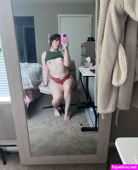 Verysmolhat 9 OnlyFans Thumbnail #FZK6yCvhQ6