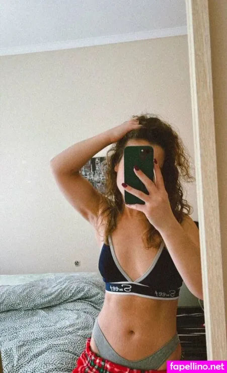 Verysweetlia OnlyFans Thumbnail #8JQOZa9QVu