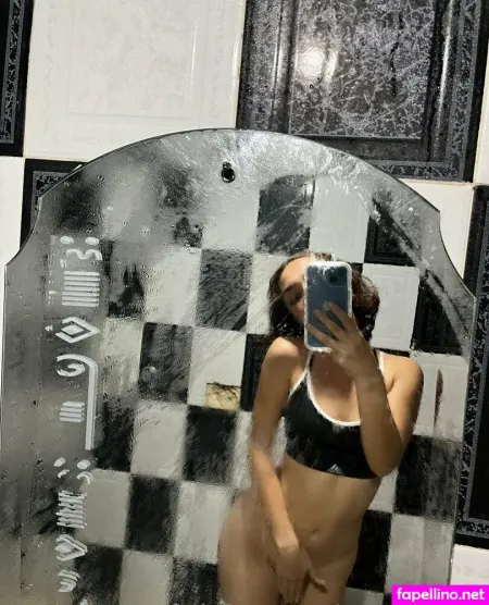 Veryyyhot69 OnlyFans Thumbnail #6W02wSXBfJ