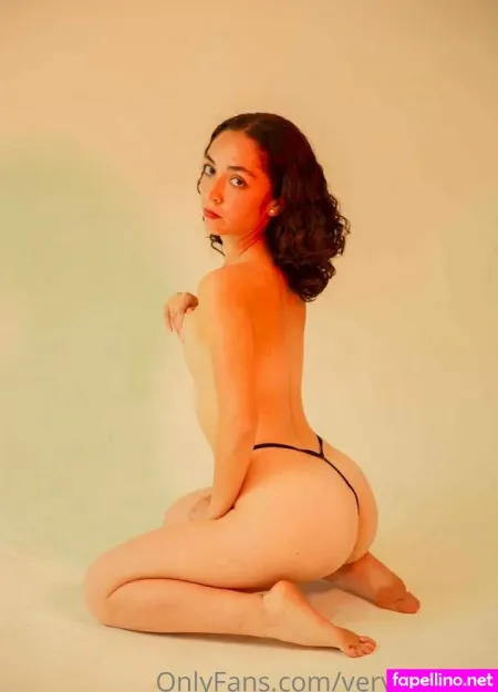 Veryyyhot69 OnlyFans Thumbnail #QscK1i04V1