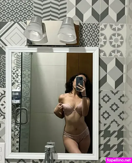 Veryyyhot69 OnlyFans Thumbnail #pjTT9Z8VvQ