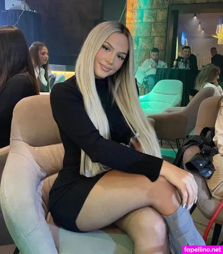 Vesa Dervishaj OnlyFans Thumbnail #t8qOOUG0Mn