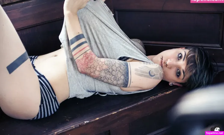 Vesperal OnlyFans Thumbnail #CMBAfI4TN9