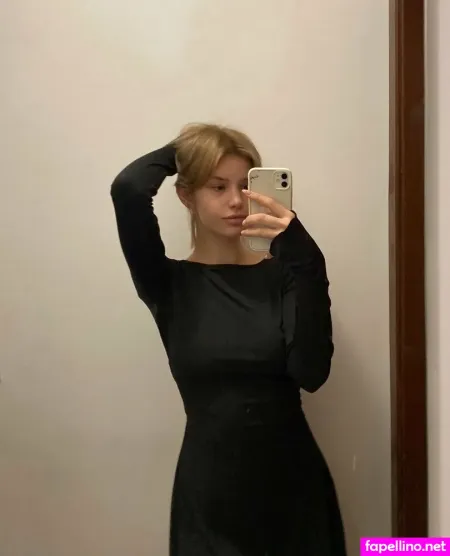 Vestena Hart OnlyFans Thumbnail #kt9CqfMw1s