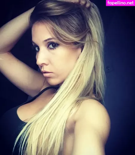 Veszprem Megye OnlyFans Thumbnail #CZNI7Iv8iV