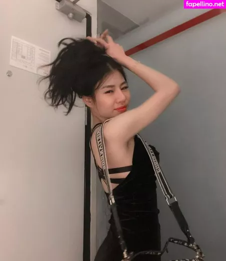 Vey Ruby Jane OnlyFans Thumbnail #29IXZ1HXXi
