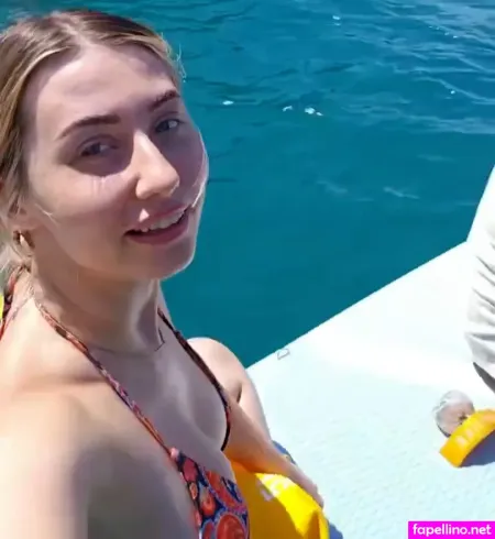 Veyla OnlyFans Thumbnail #Tpw3sNF9aN